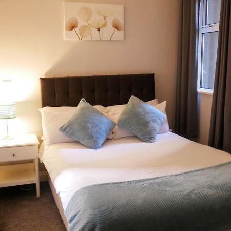 Townhouse Tullamore Hotel ภายนอก รูปภาพ